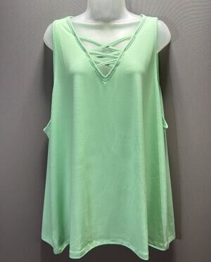 NWT Michelle Mae Lime Green Tank Top Plus Size 4XL Stretch